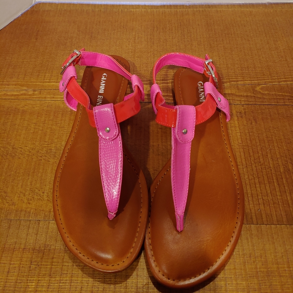 Gianni Bini Sandals